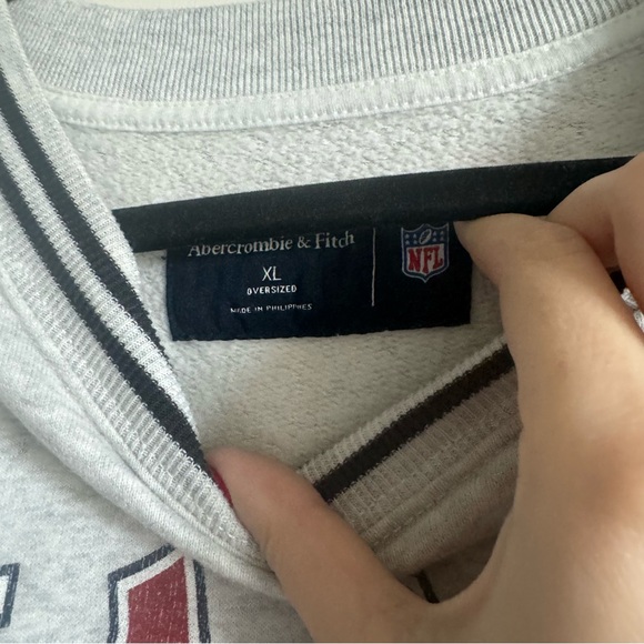 Abercrombie Giants Hoodie - Picture 4 of 5